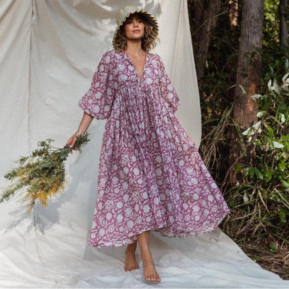 Kyra Midi Dress in Musk
